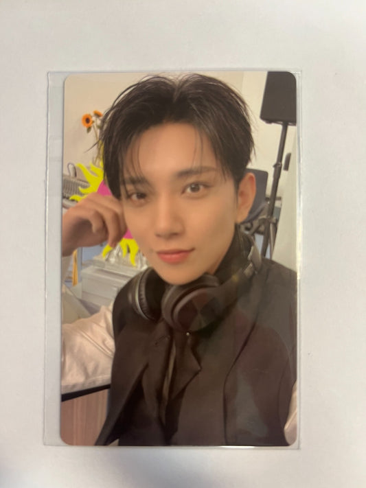 [SEVENTEEN] '17 IS RIGHT HERE' Joshua Official Photocard (Special GV Event)