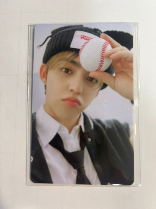 [SEVENTEEN] S.COUPS Official Photocard [17 IS RIGHT HERE] YES24 POB